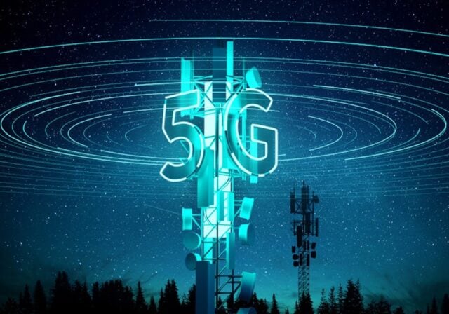 A cyan LED colored 5G cell phone tower sending out circular waves.
