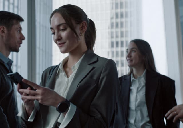 Woman-Holding-Samsung-Galaxy-26-Series-Phone