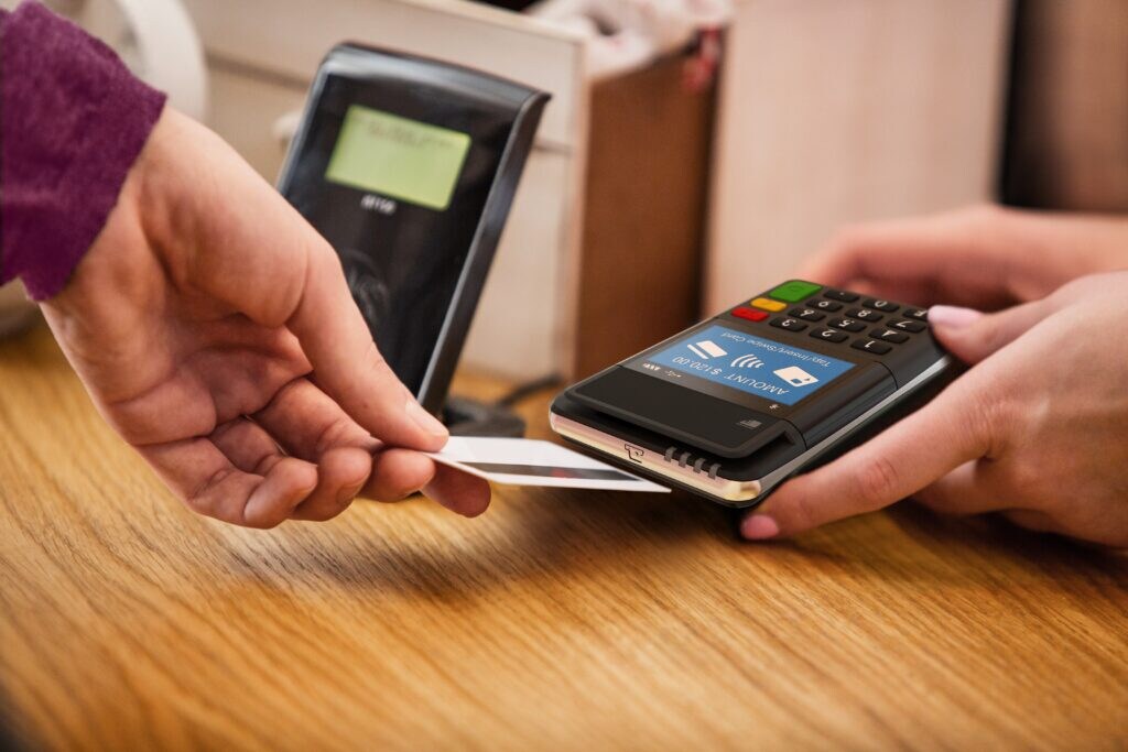 T Mobile For Business Gopoint Card Reader T Mobile Newsroom