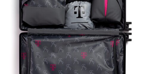 Introducing the Un carrier On from T Mobile the Smartest Flyest