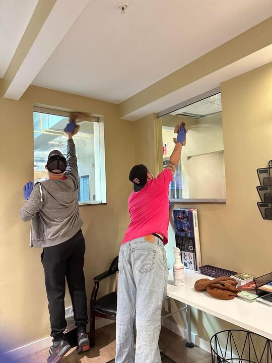 CEC Rochester employees volunteer at House of Mercy.
