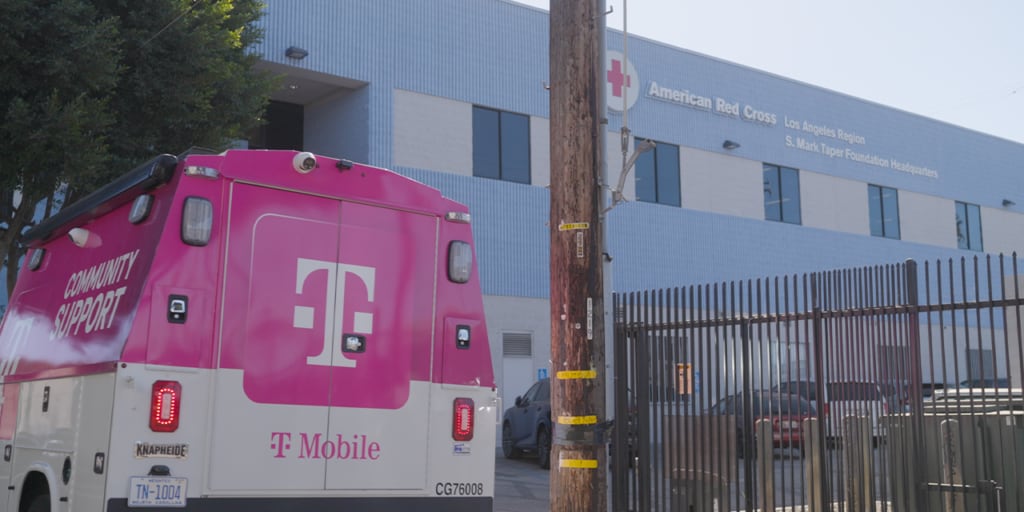 T-Mobile partners with the Red Cross