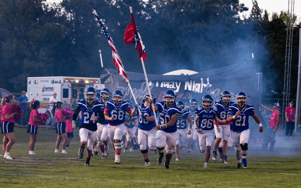 Against All Odds: Dierks, Arkansas — Population 900 — Goes Viral, Securing Nearly 2M Votes to Win T-Mobile’s Friday Night 5G Lights Competition