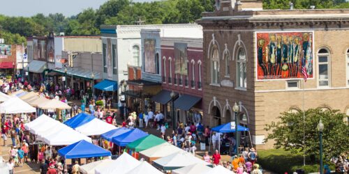 T-Mobile’s Hometown Grants Top $21.5M, Empowering 475 Small Towns Nationwide